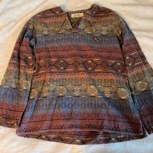 Vintage Cabelas aztec design